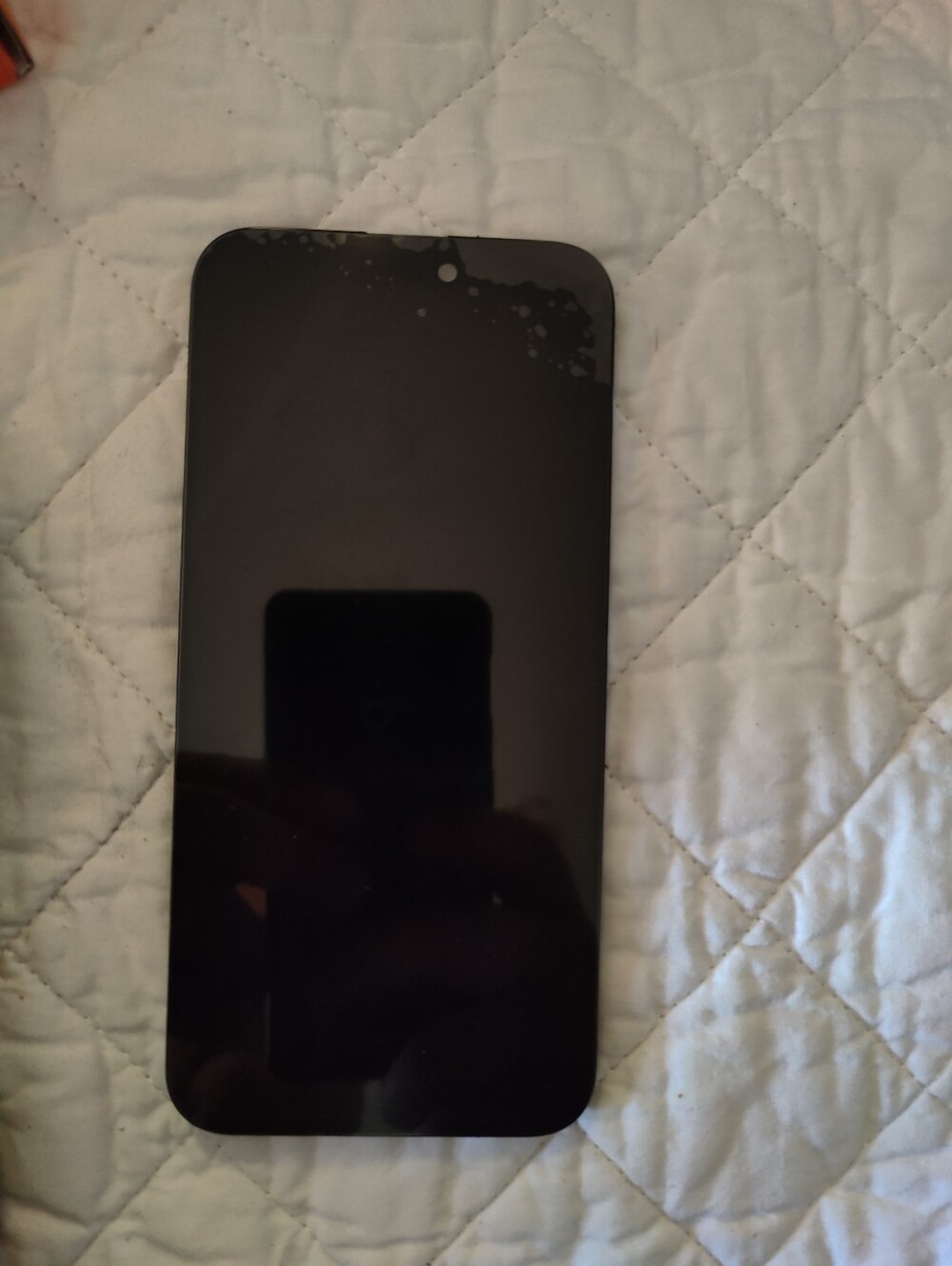 OLED screen digitizer assembly for an iPhone 13 Pro Max